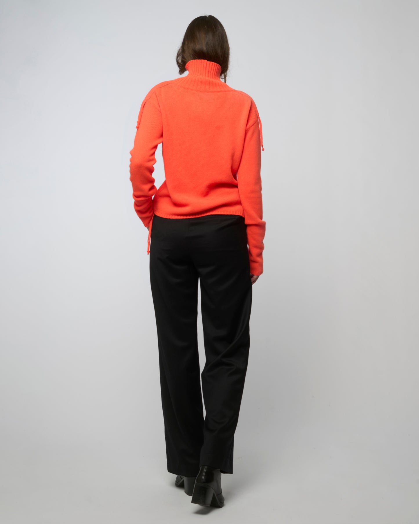 THE WOOL PANTS