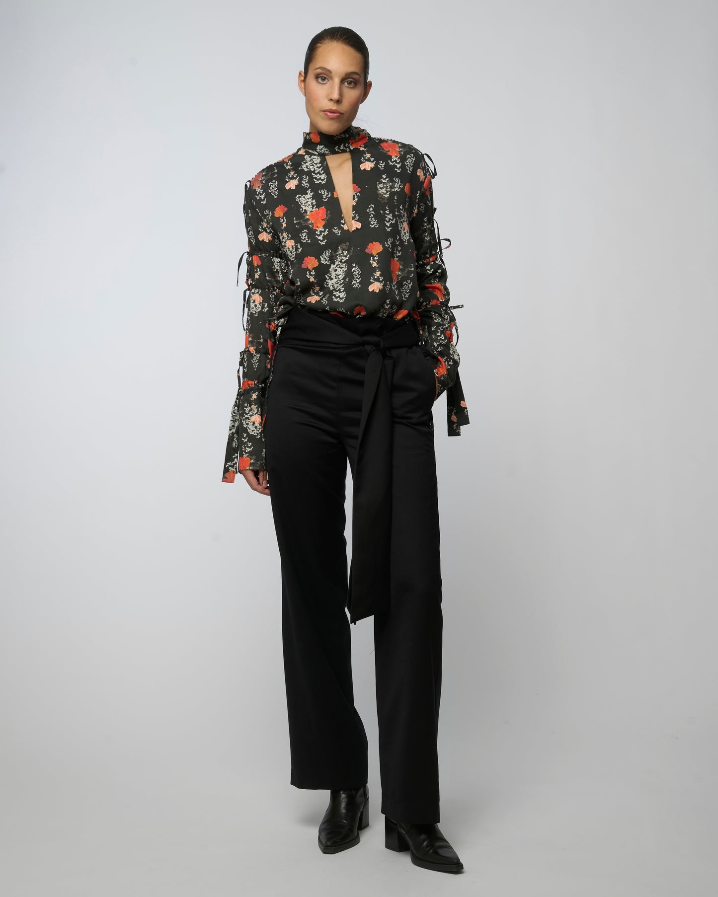 THE FLOWER BLOUSE