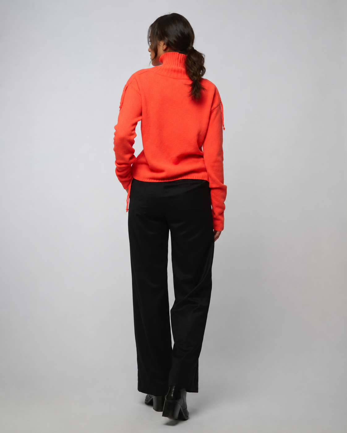 THE TURTLENECK